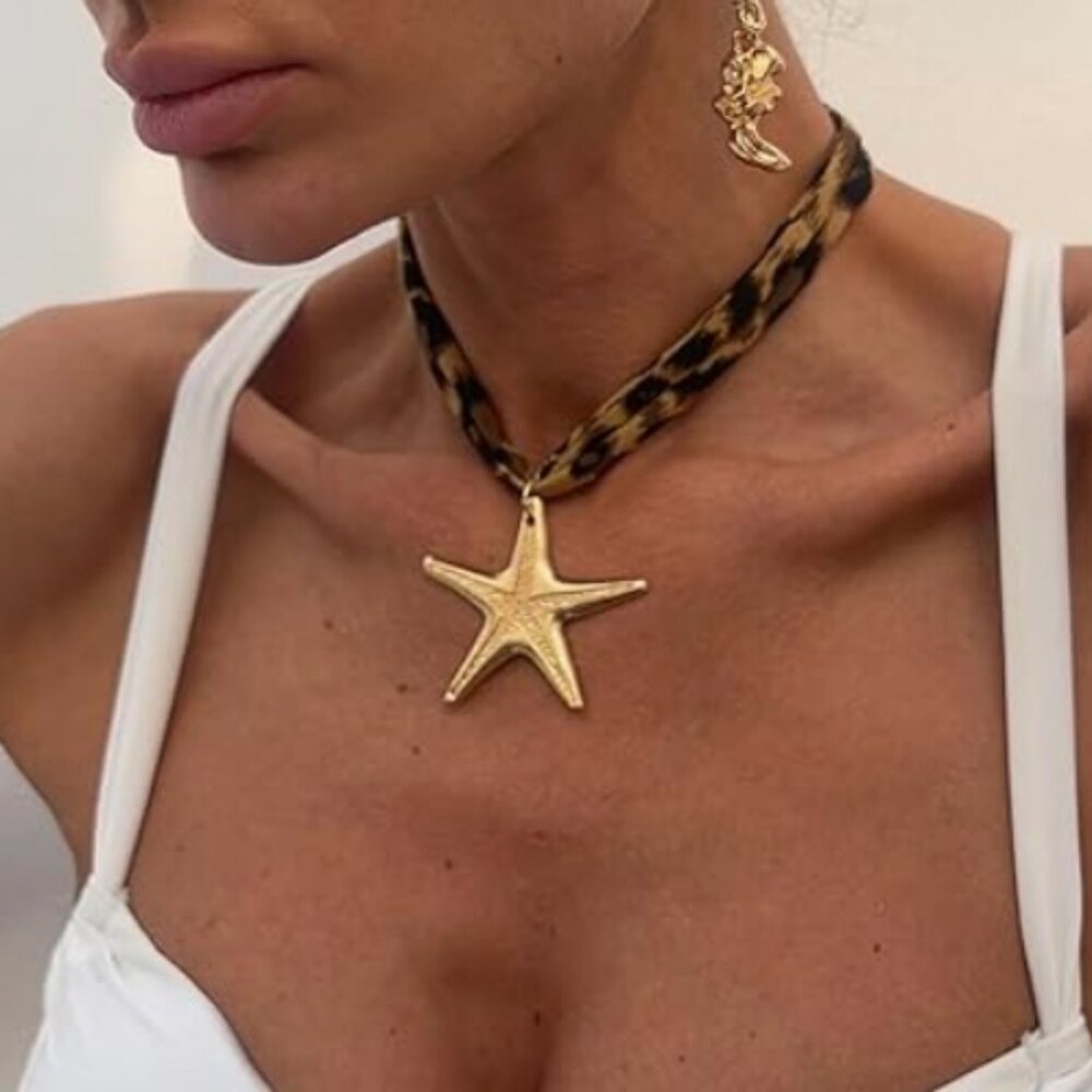 ZARA Leopard Starfish Necklace – Bold Ocean-Inspired Statement Jewelry